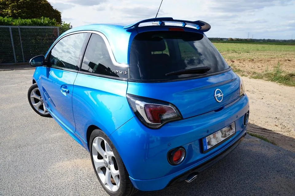 Opel Adam S