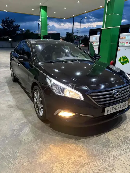 Hyundai Sonata 2015 photo 2