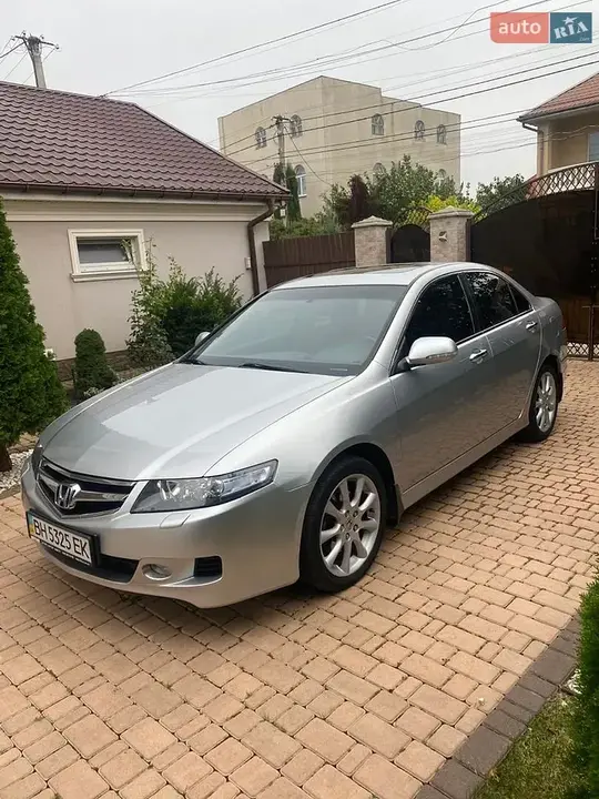 Honda Accord 2006 photo 2