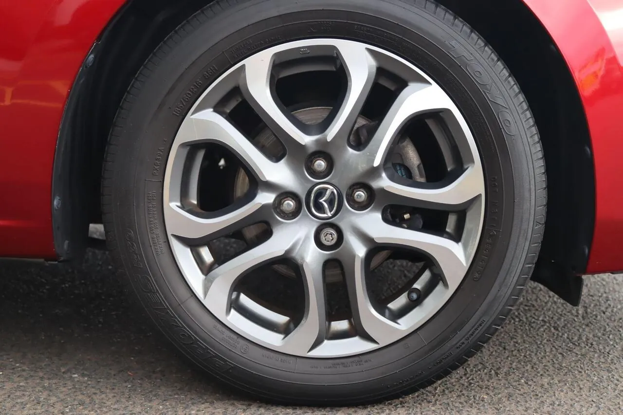 Mazda Mazda2 2019 photo 4