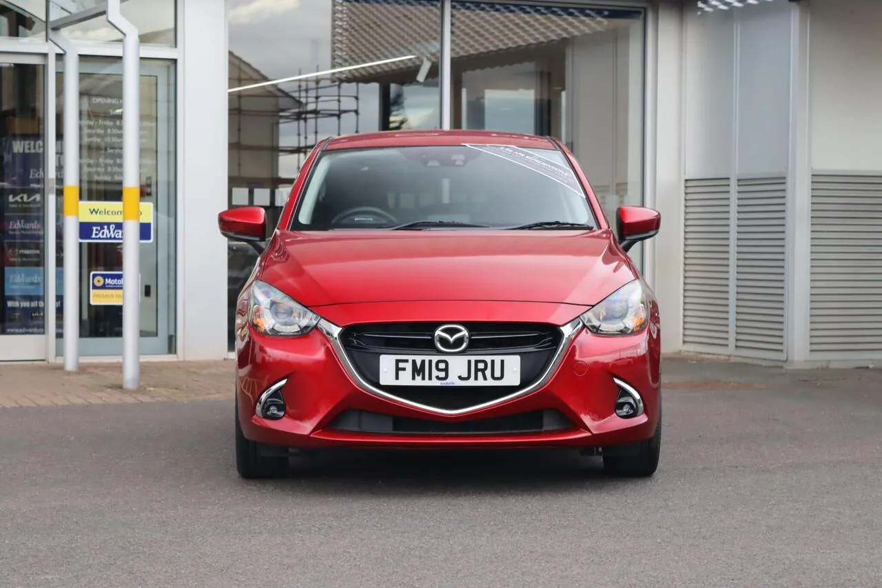 Mazda Mazda2 2019 photo 3