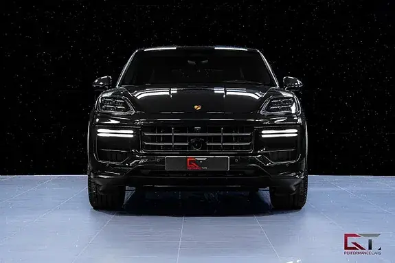 Porsche Cayenne Turbo 2027 photo 3