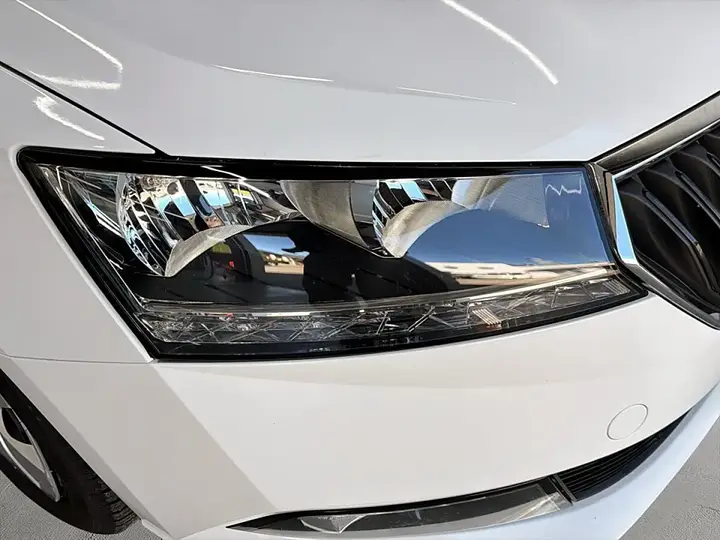 Skoda Fabia 2020 photo 3