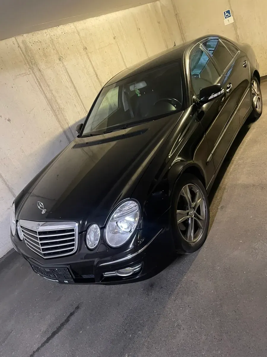 Mercedes-Benz E-Class 2007 photo 3