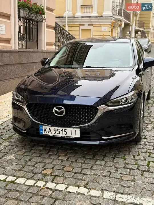 Mazda 6