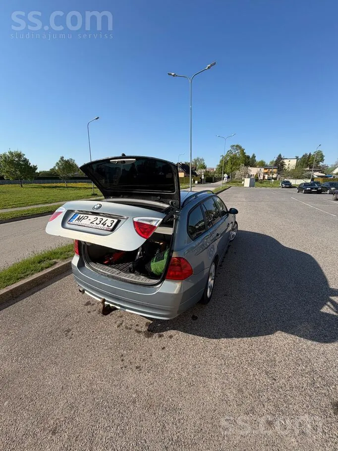 BMW 320 2006 photo 5
