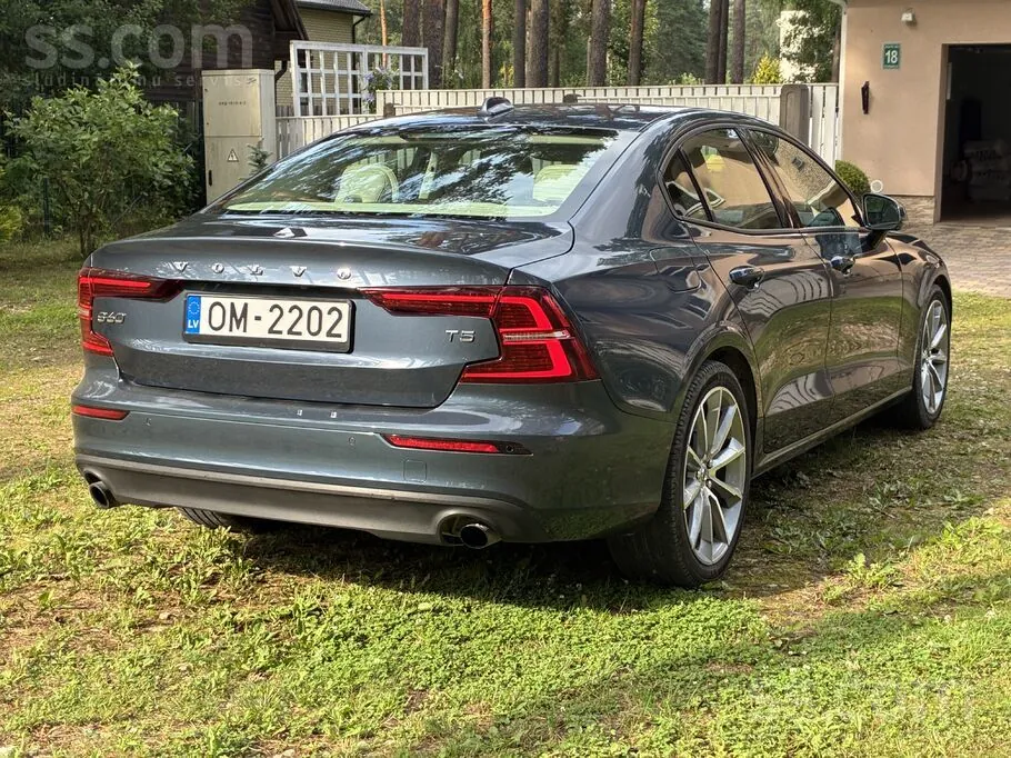 Volvo S60 2021 photo 5