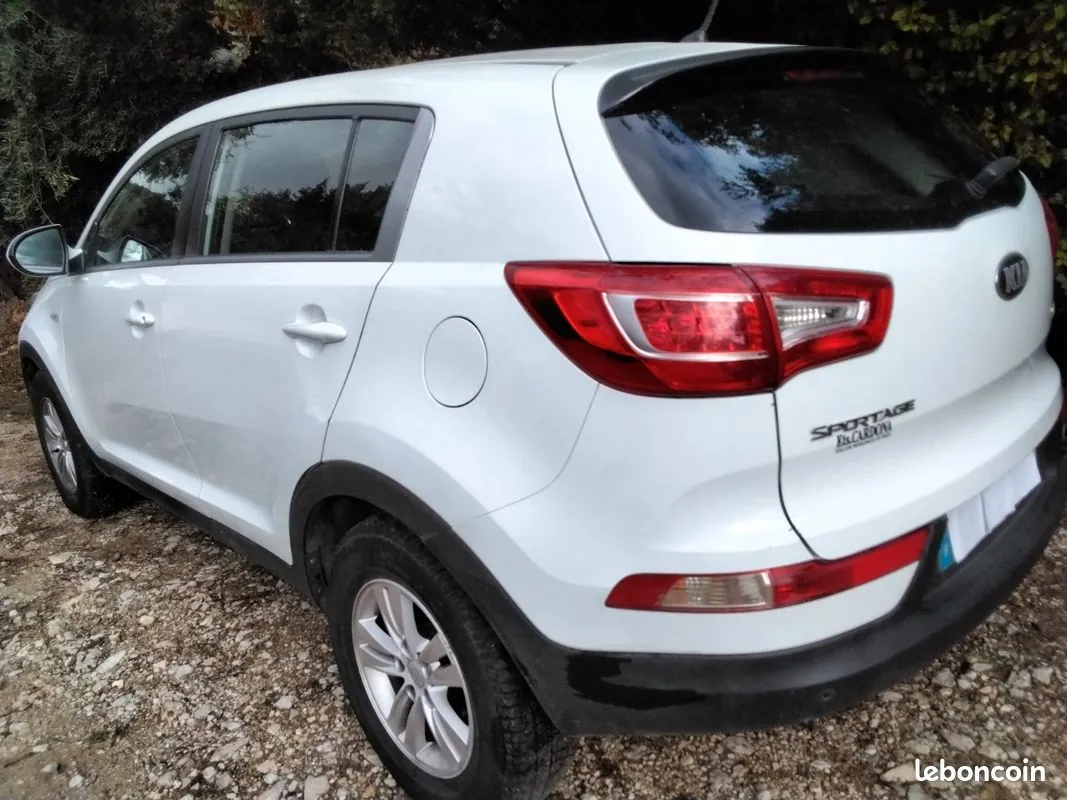 Kia Sportage 2013 photo 2