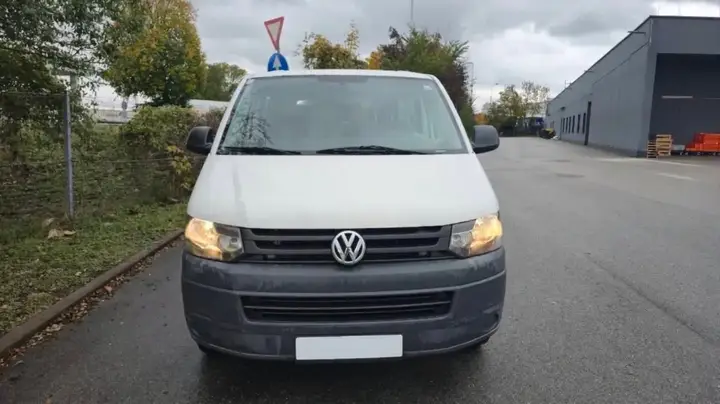 Volkswagen Transporter 2012 photo 3