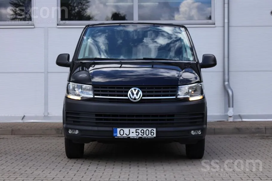 Volkswagen Transporter 2017 photo 2