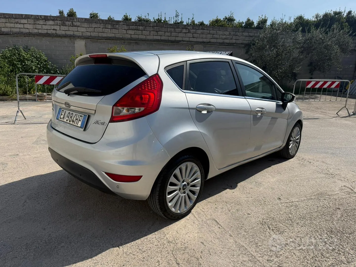 Ford Fiesta 2010 photo 4