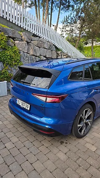 Skoda Enyaq 2023 photo 5