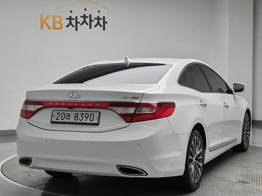 Hyundai Grandeur 2014 photo 3