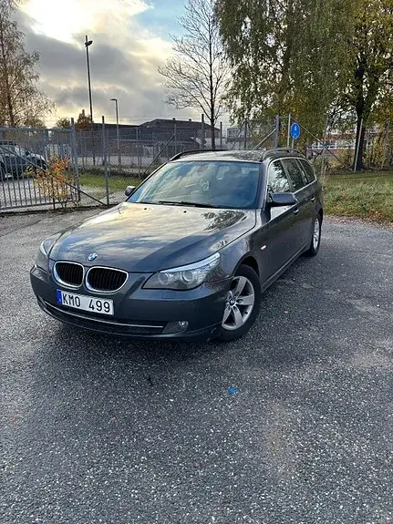 BMW 520D 2009 photo 2