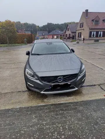 Volvo V60 2016 photo 2