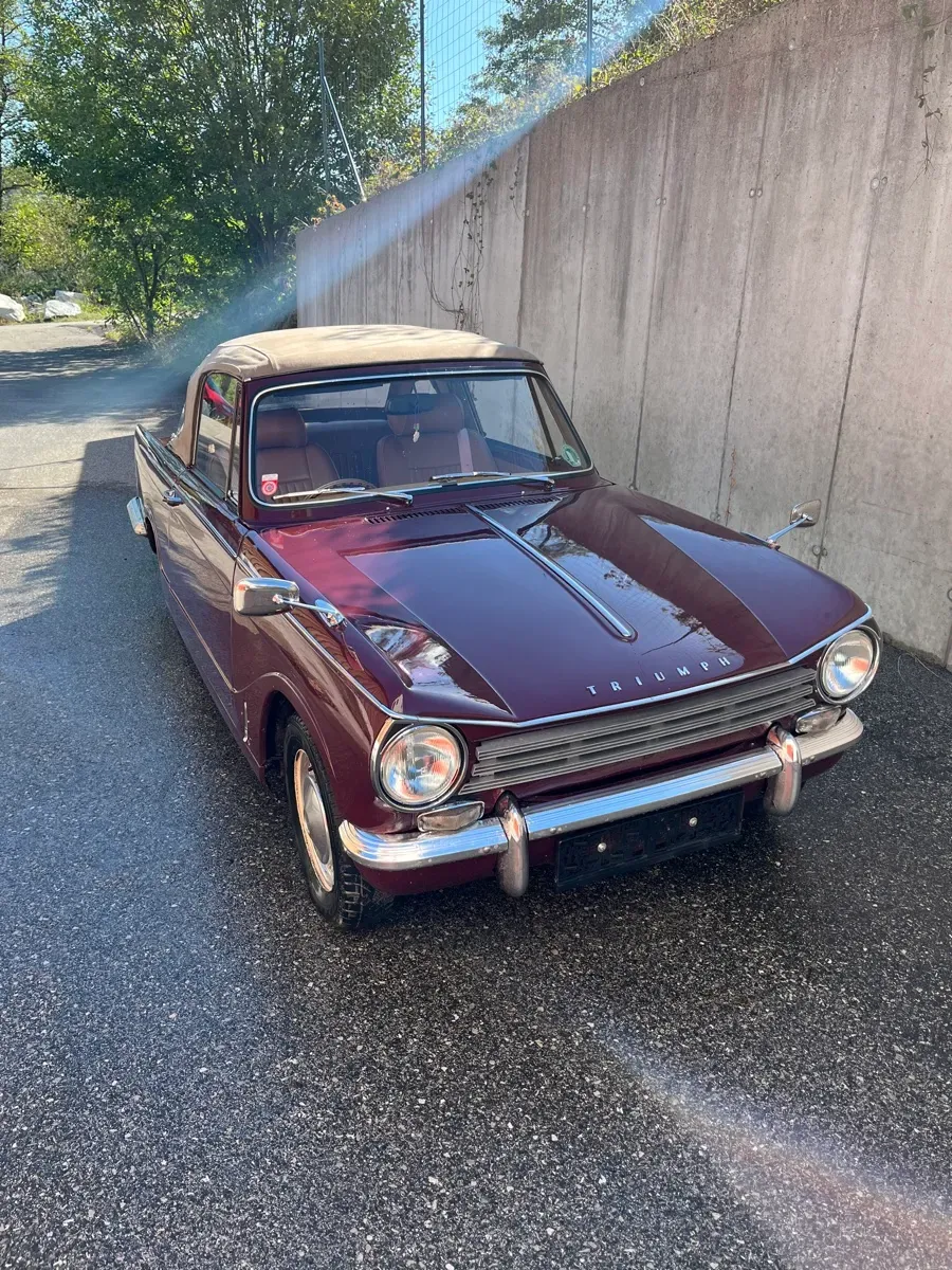 Triumph Herald Convertible 1972 photo 3