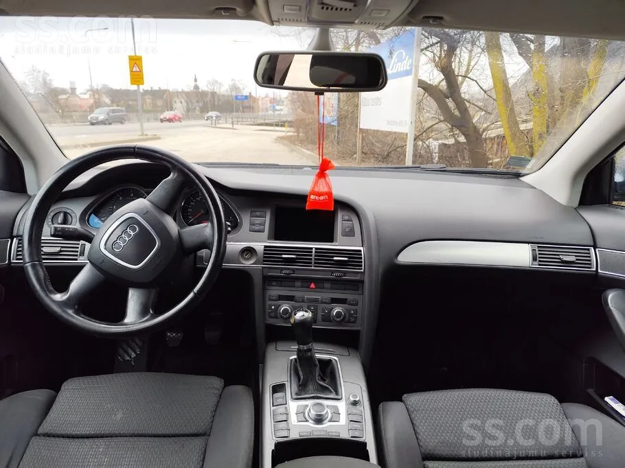 Audi A6 2003 photo 4