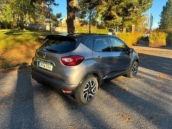 Renault Captur 2016 photo 2