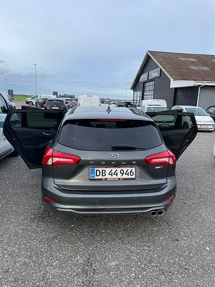 Ford Focus 2020 photo 4