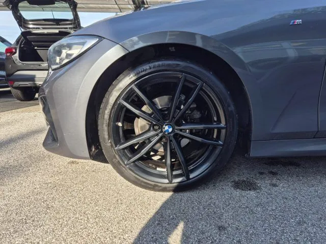 BMW 318D 2021 photo 4