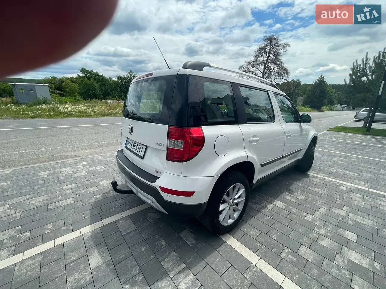 Skoda Yeti 2015 photo 4