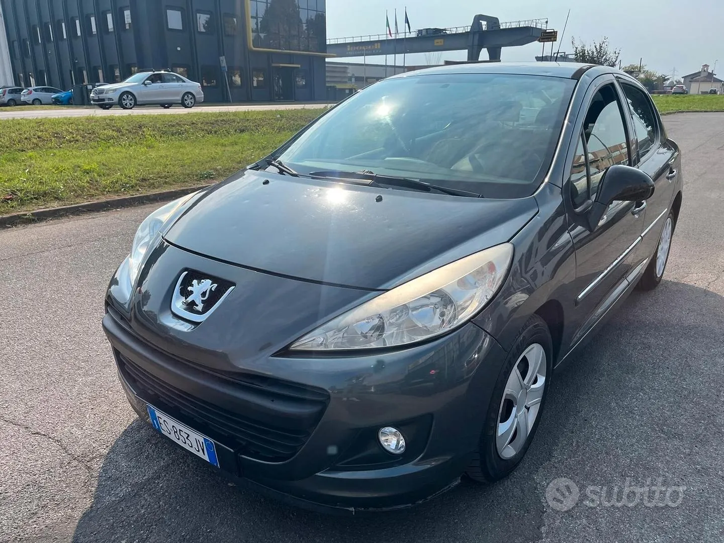 Peugeot 207