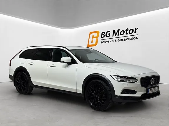 Volvo V90 Cross Country