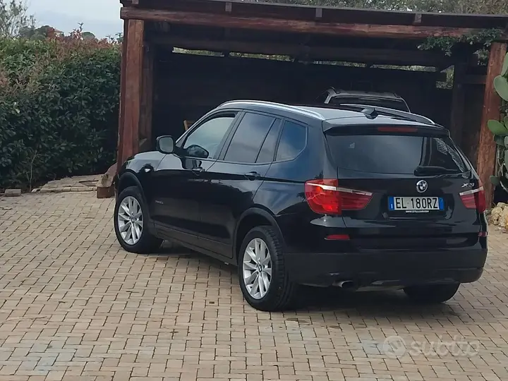 BMW X3 2012 photo 4