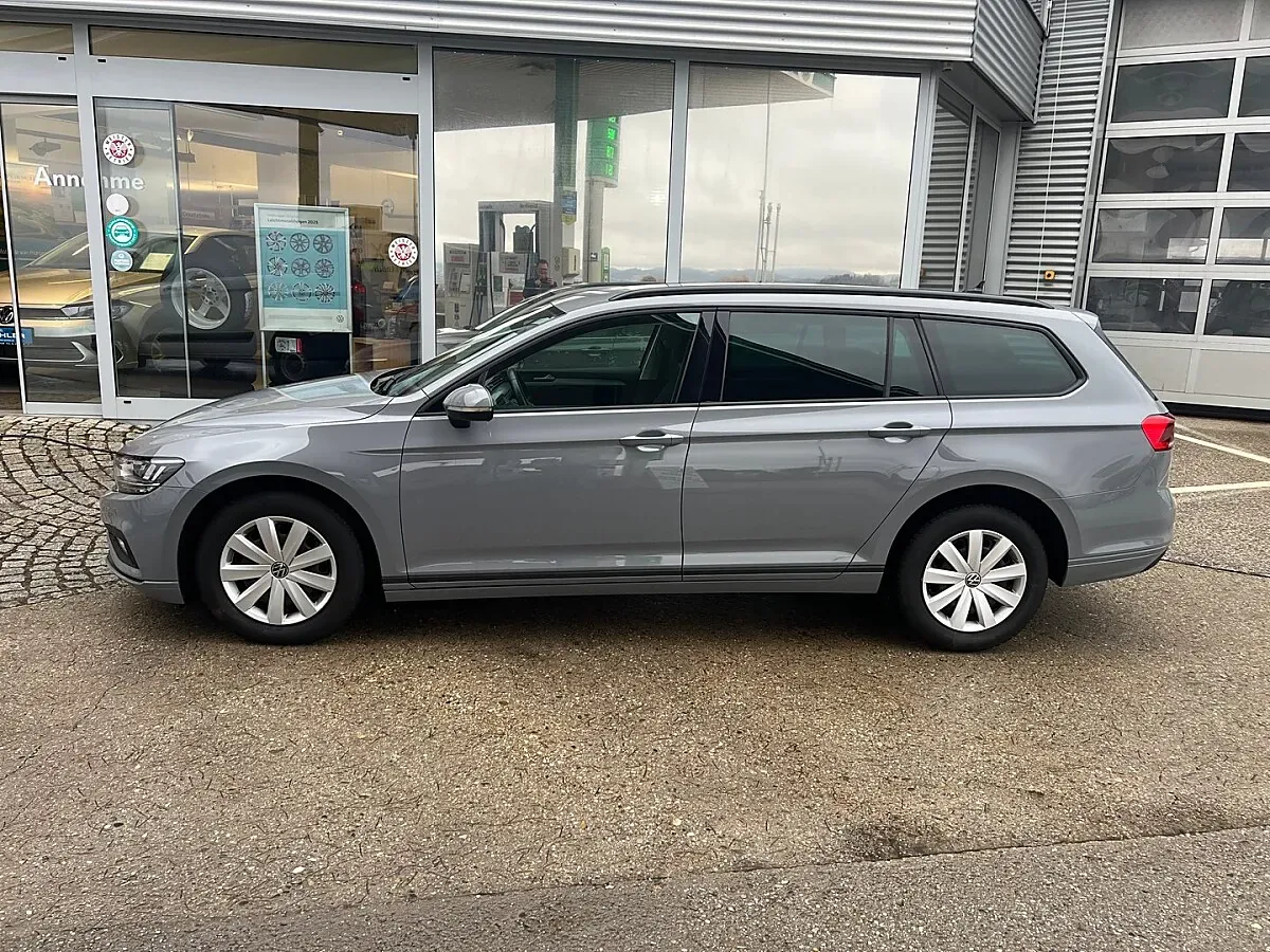 Volkswagen Passat 2022 photo 3
