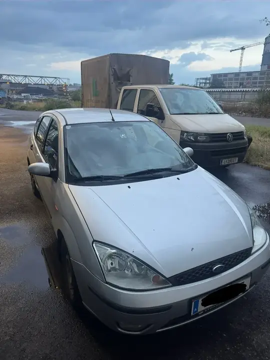 Ford Focus 2005 photo 2