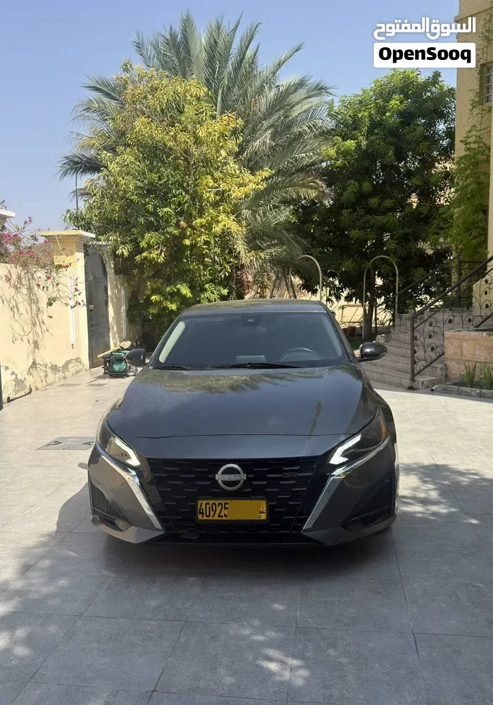 Nissan Altima 2020 photo 2