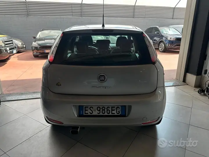 Fiat Punto 2013 photo 5