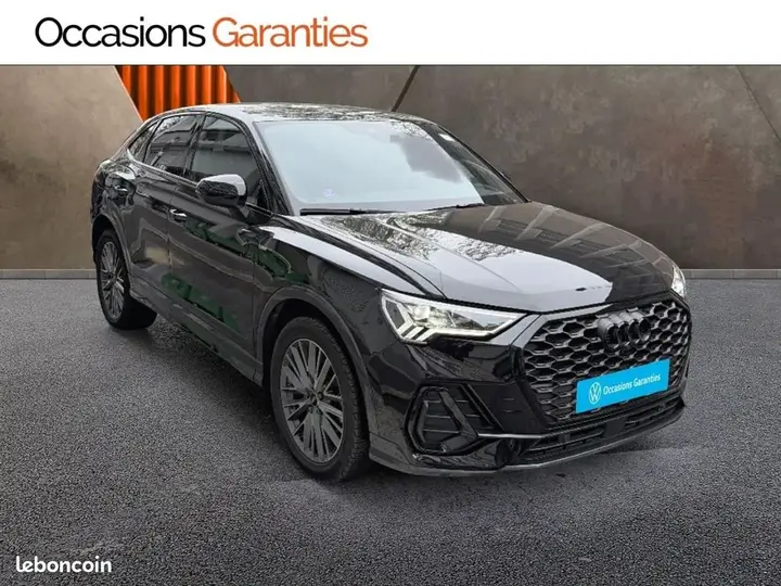 Audi Q3 2023 photo 4