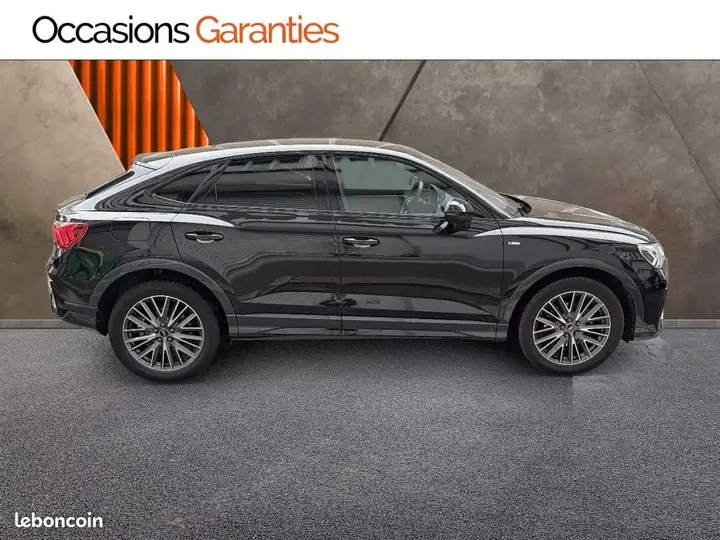 Audi Q3 2023 photo 5