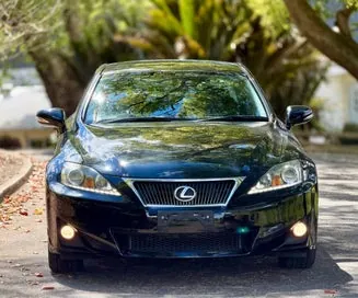 Lexus Is 250 2012 photo 4