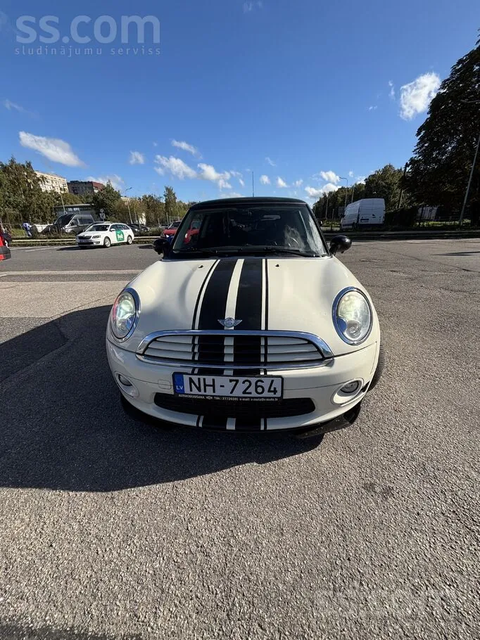 Mini Cooper 2011 photo 5