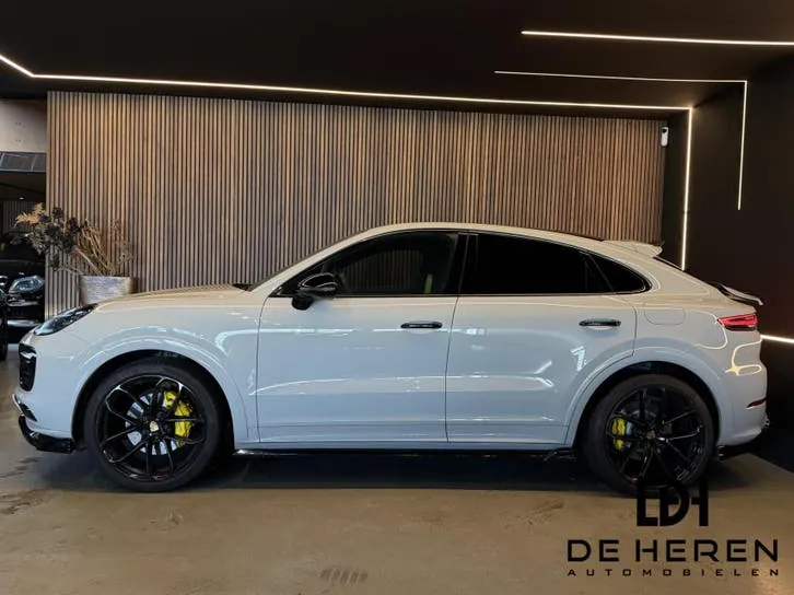 Porsche Cayenne 2021 photo 3