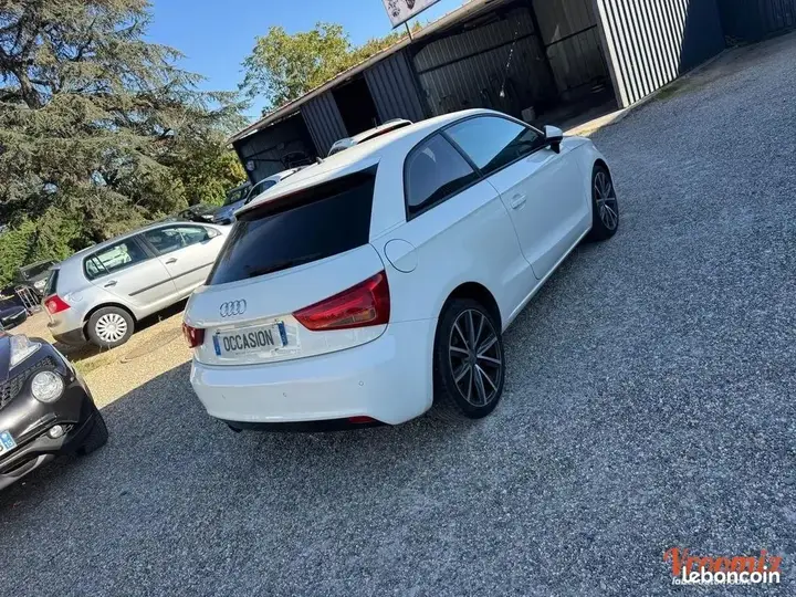 Audi A1 2012 photo 4