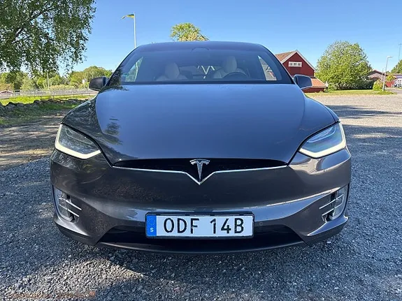 Tesla Model X 2020 photo 4