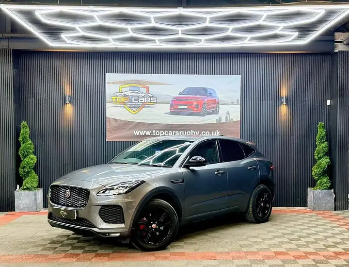 Jaguar E-Pace 2018 photo 5