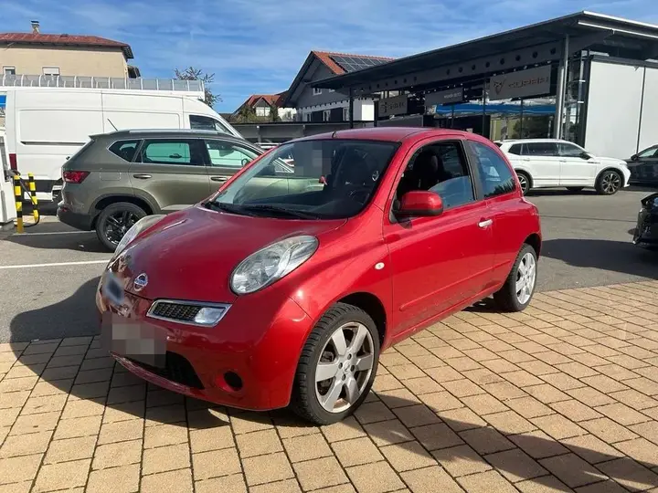 Nissan Micra