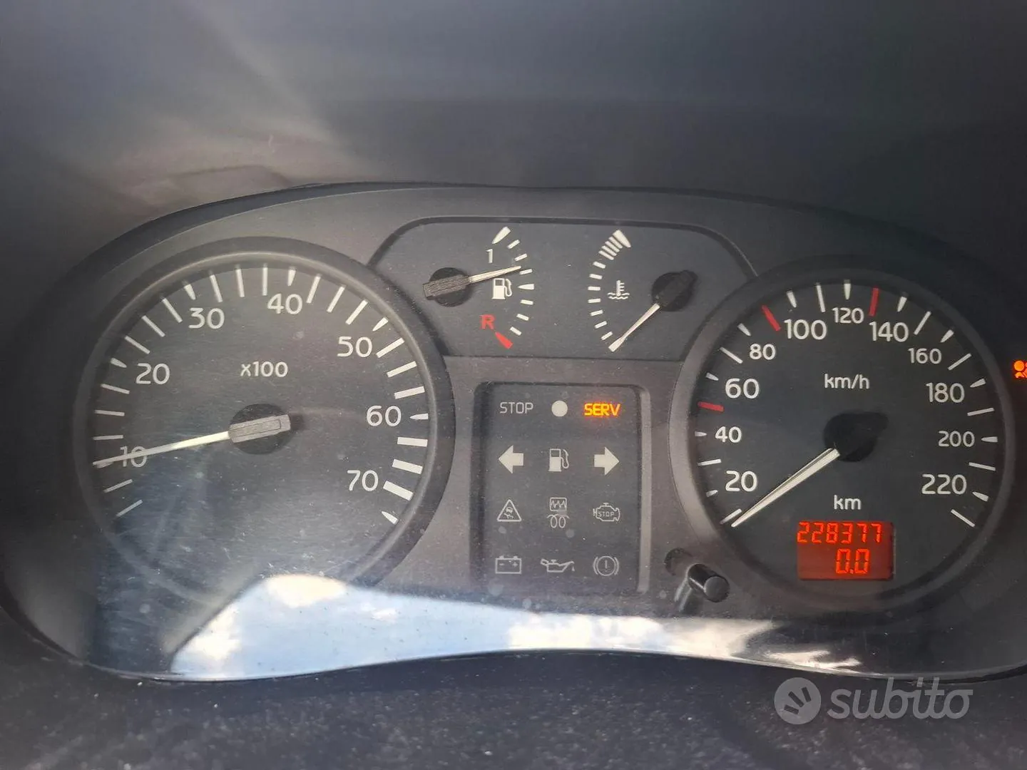 Renault Clio 2002 photo 2
