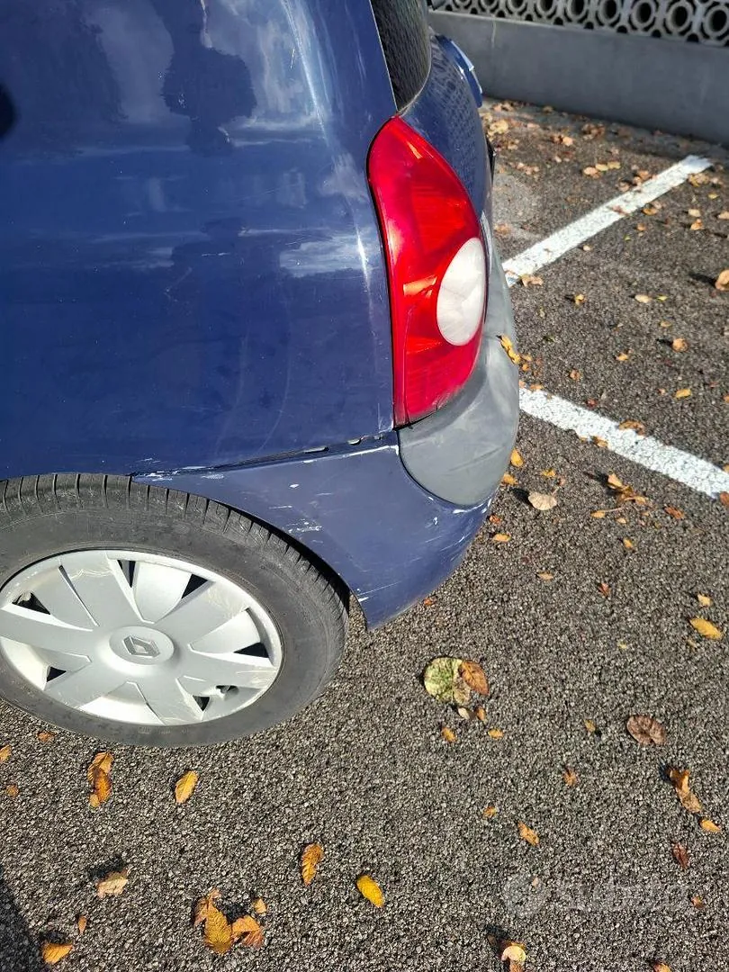 Renault Clio 2002 photo 3