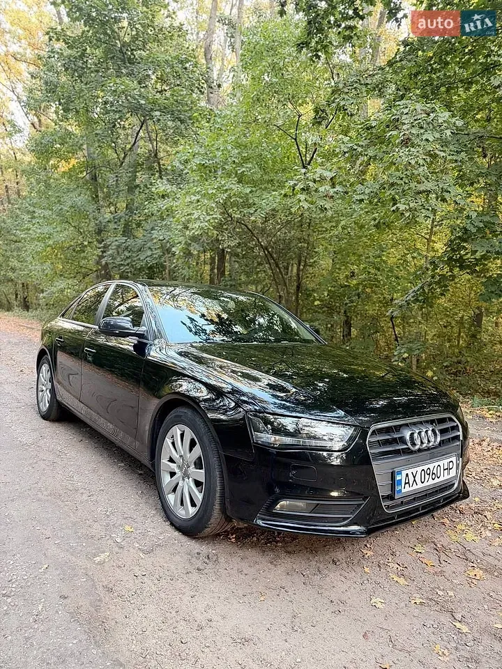 Audi A4 2013 photo 5
