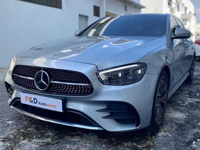 Mercedes-Benz E300