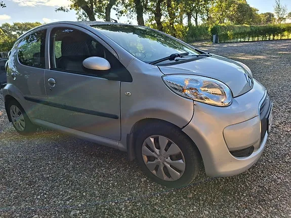 Citroen C1 2010 photo 3