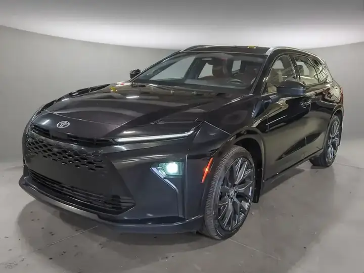 Toyota Crown Signia