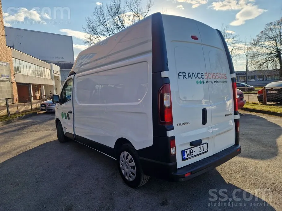 Renault Trafic 2017 photo 4