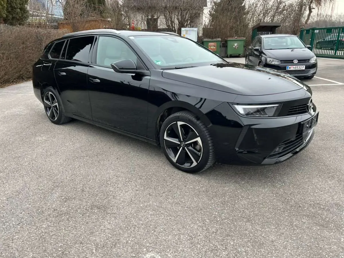 Opel Astra 2024 photo 3