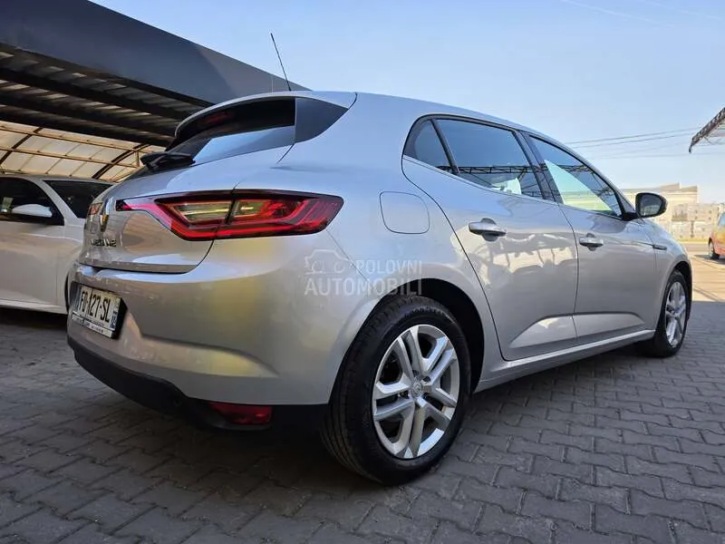 Renault Megane 2019 photo 5